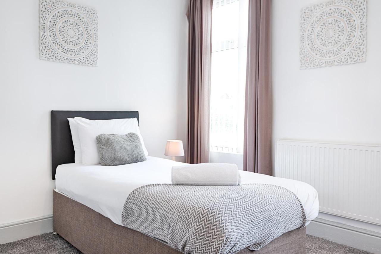 Walk To Swansea Stadium, 3 Rooms, Smart Tv'S Esterno foto